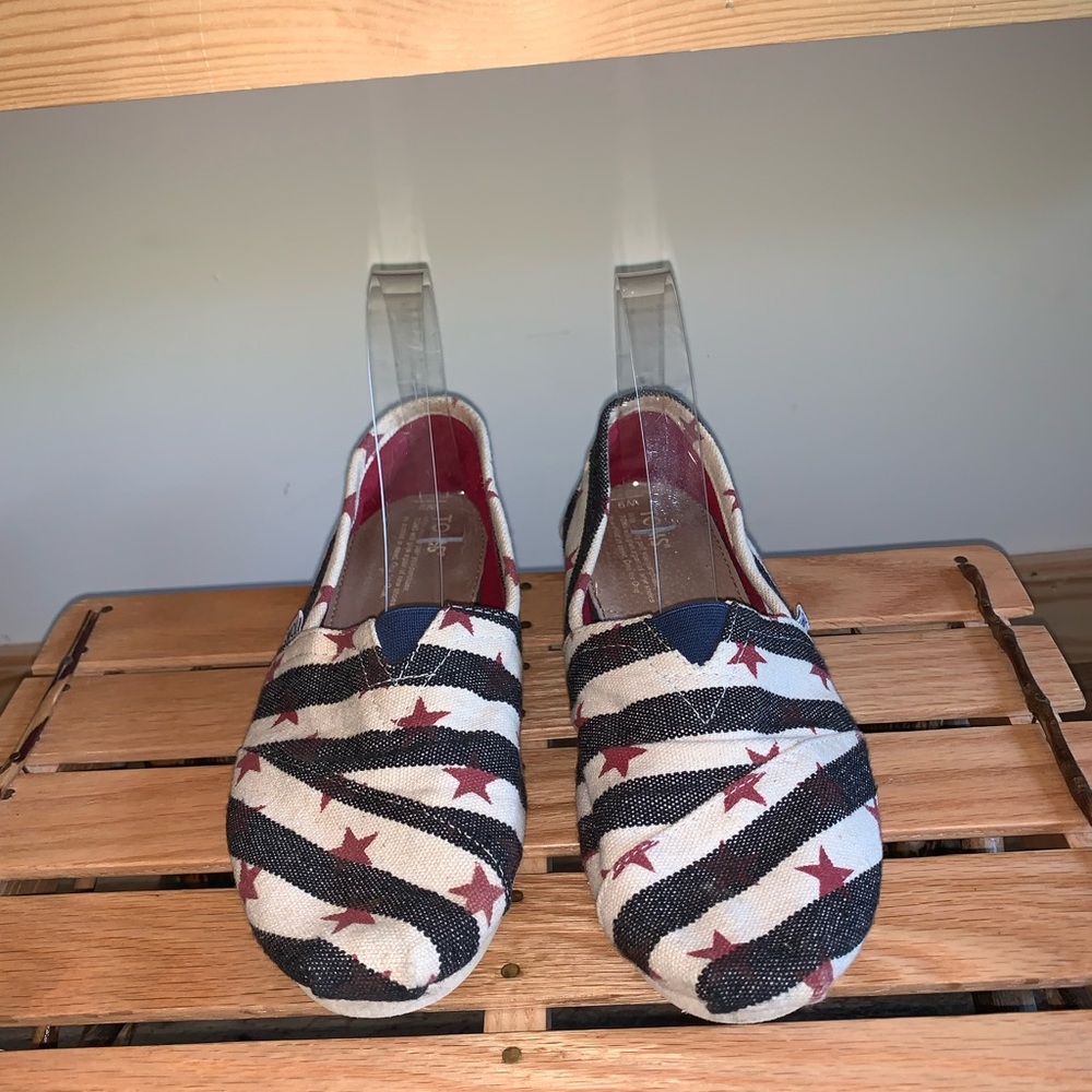 Toms stars patriotic canvas slip on shoes size 9 - Picture 6 of 6